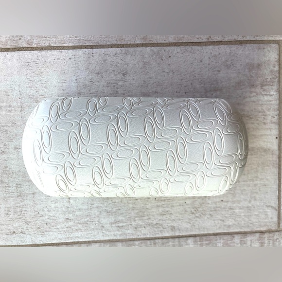 Oakley Green Aviator Sunglasses - Picture 7 of 8